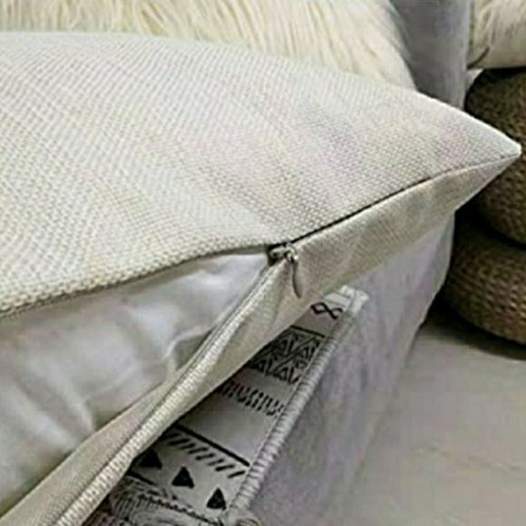 Mermaid accent pillow cover - Picture 4 of 4